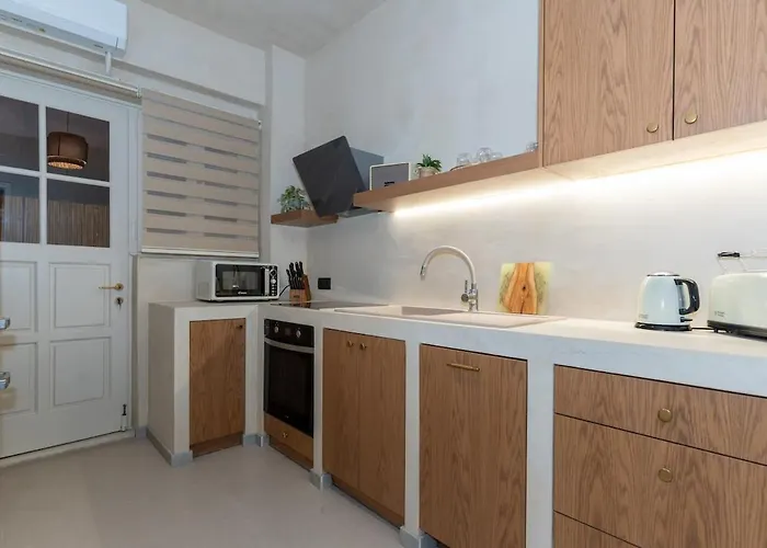 Bosi 2 * مدينة زاكينثوس